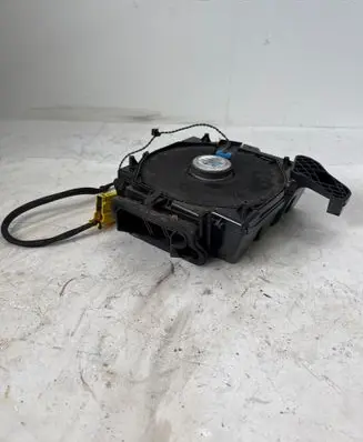 Mini Cooper Countryman R60 Subwoofer speaker 18820010 900475430338 9800511
