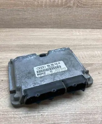 Audi A3 S3 8L Engine control unit/module ECU 06A906018AK 0261204675