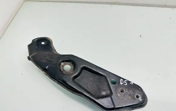 Seat Leon (5F) Radiator support slam panel bracket 5F0806929