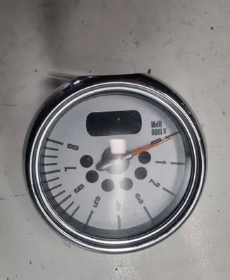 Mini One - Cooper Coupe R56 Speedometer (instrument cluster) AR0041175