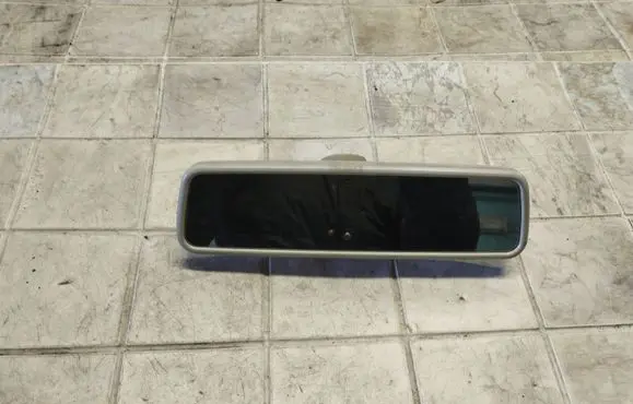 Volkswagen Golf IV Rear view mirror (interior)
