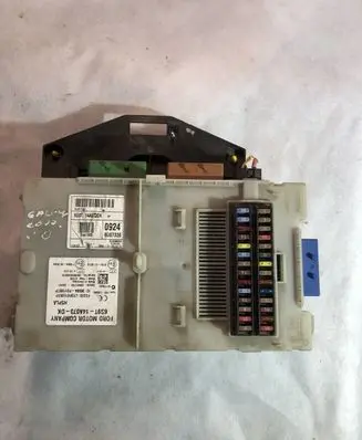 Ford Galaxy Fuse module 6G9T14A073DK