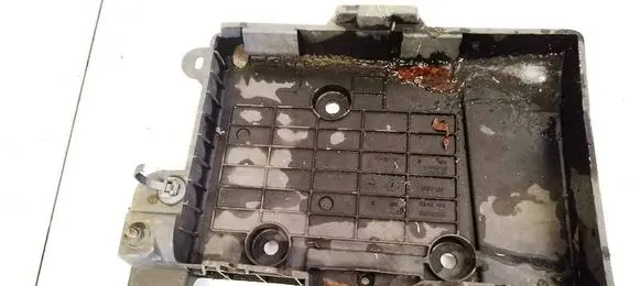 Renault Scenic II - Grand scenic II Battery box tray 8200166032