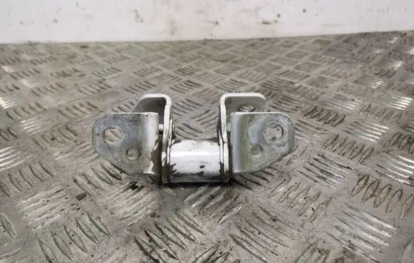 Jeep Grand Cherokee Rear door lower hinge