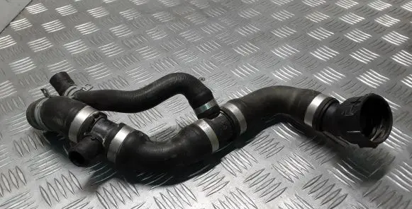 Volvo V40 Engine coolant pipe/hose 31368050
