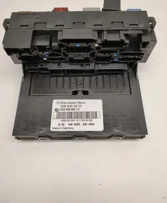 Mercedes-Benz CLK A209 C209 SAM control unit A2095452001