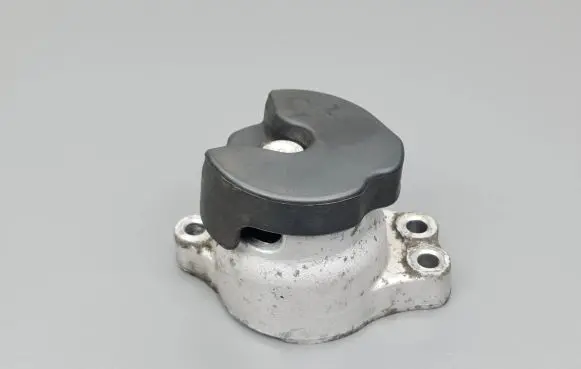 Honda Accord Engine mount bracket 22TL0