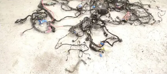 Maserati Ghibli Engine installation wiring loom 670008649 670007924 670006553