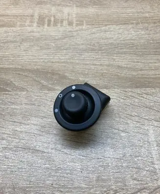 Renault Scenic II - Grand scenic II Wing mirror switch 8200002442