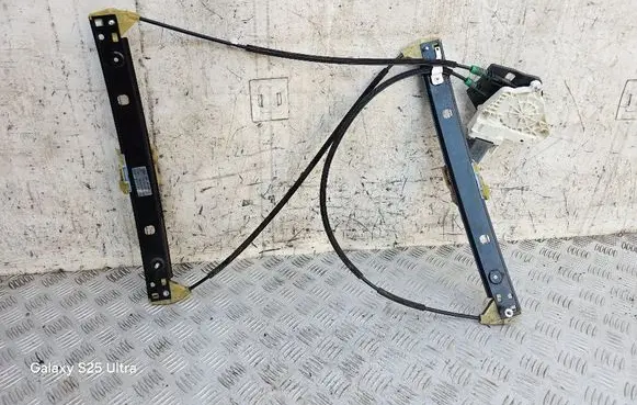 Audi A1 Front door window regulator with motor 8X3837461 8K0959801C