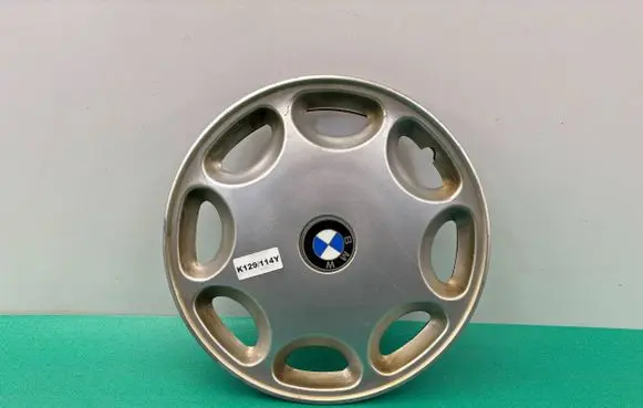BMW 3 E36 R16 wheel hub/cap/trim LIBRA16