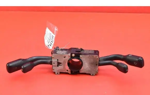 Audi 80 90 B3 Other switches/knobs/shifts 443953503D