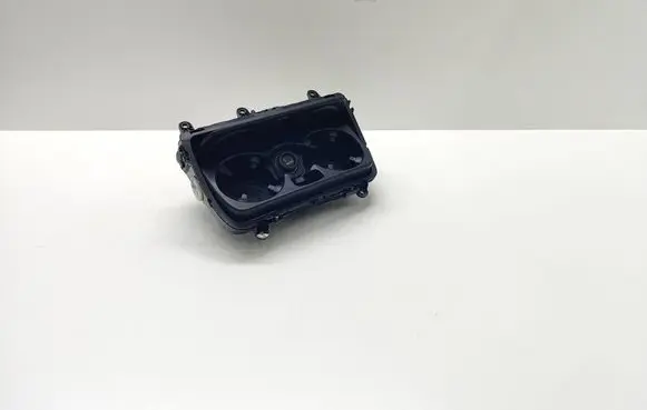 BMW 5 F10 F11 Cup holder front 82262001 9241714 51169241714