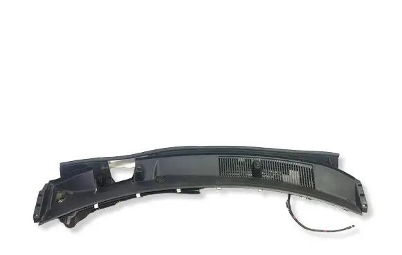 Toyota Yaris Cross Wiper trim 557810D500