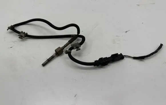 Mercedes-Benz S W222 Exhaust gas temperature sensor A0009050532