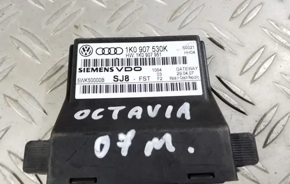 Volkswagen Golf V Other control units/modules 1K0907530K 1K0907951 5WK50000B