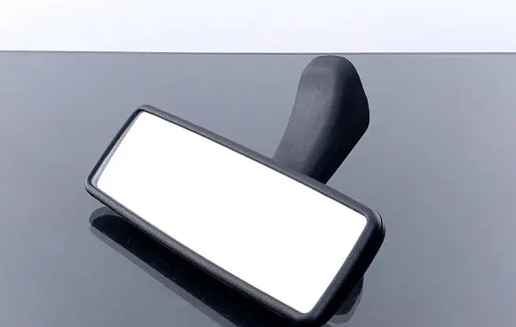 Volkswagen Golf III Rear view mirror (interior) 0010081 E10210081 E10010081