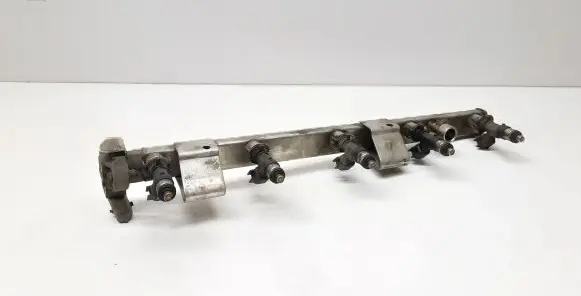 Volvo V70 Fuel injectors set 0280158096 31216533 0261230239