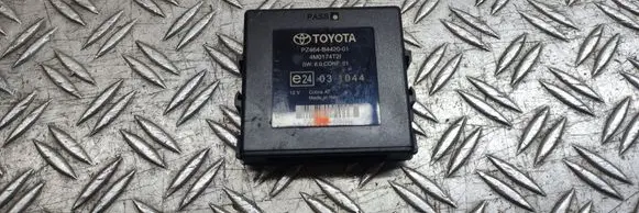 Toyota Prius (XW30) Other control units/modules 4M0174T2I