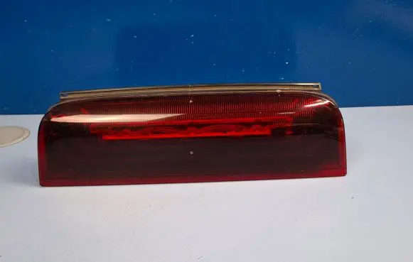 Ford Transit - Tourneo Connect Third/center stoplight L90003629