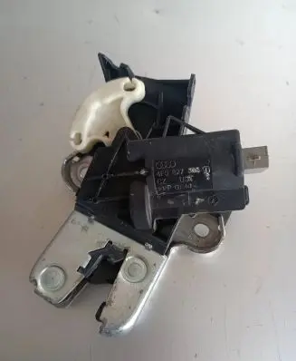Audi A8 S8 D3 4E Tailgate/trunk/boot lock/catch/latch 4F5827505D