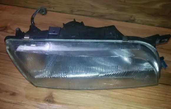 Nissan Almera Headlight/headlamp