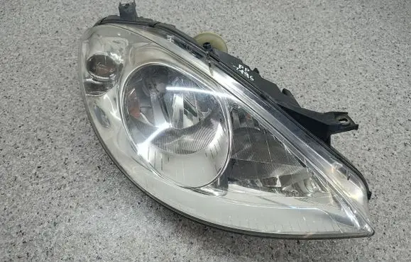 Mercedes-Benz A W169 Headlight/headlamp A1698200261