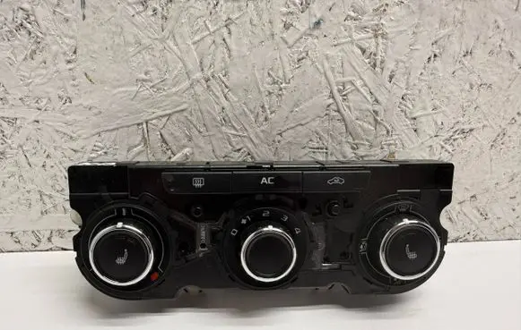 Skoda Yeti (5L) Climate control unit 3T0820047T