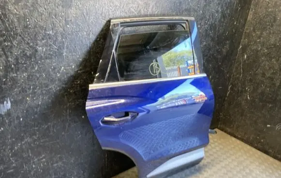 Rear door