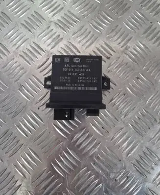 Opel Insignia A Light module LCM 39021439