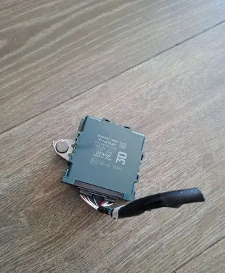 Lexus LBX Other devices 8934052260