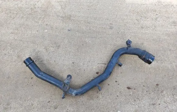Audi Q7 4L Intercooler hose/pipe 7L6145795Q 7L6145770M