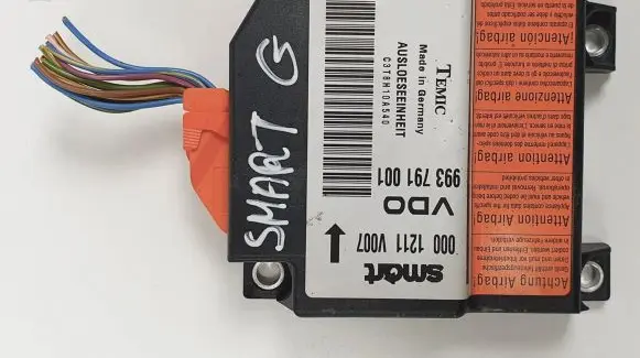 Smart ForTwo I Airbag control unit/module 0001211V007