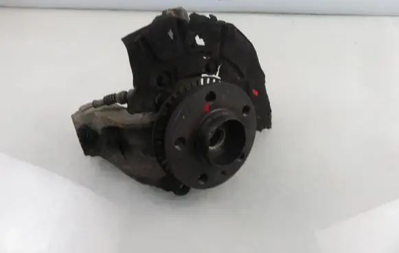 Audi A3 S3 8L Front wheel hub spindle knuckle 