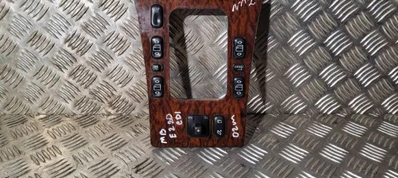 Mercedes-Benz E W210 Electric window control switch 2108214551 03750050