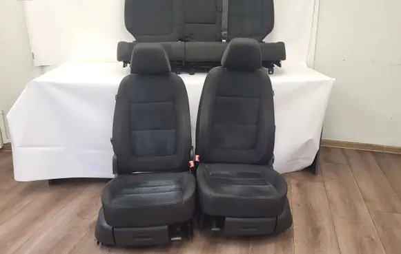 Volkswagen Tiguan Seat set 