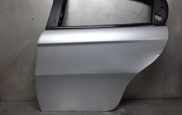 Alfa Romeo 147 Rear door