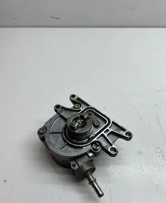 Opel Astra G Vacuum pump 0252738