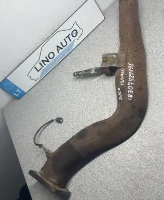 BMW 5 E60 E61 Muffler pipe connector clamp 7789895 18307789895