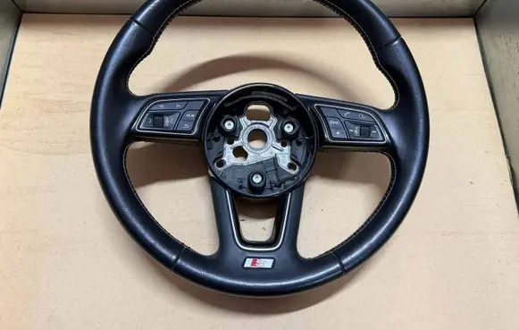 Audi S5 F5 Steering wheel