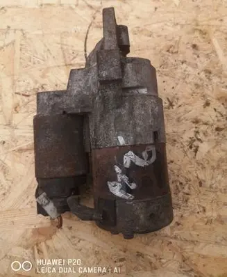 Mazda 6 Starter motor M000T90981
