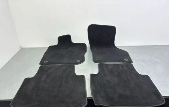 Volkswagen PASSAT B9 Car floor mat set 3J1863011