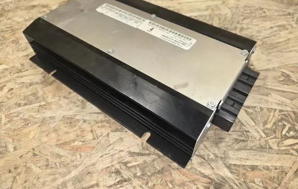 Bentley Flying Spur Sound amplifier 3W5035456A