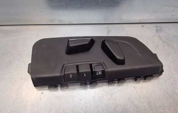 BMW 6 F06 Gran coupe Seat control module 9347456 28444724 A0426500