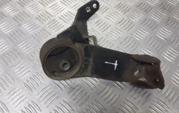 Hyundai Atos Classic Engine mounting bracket
