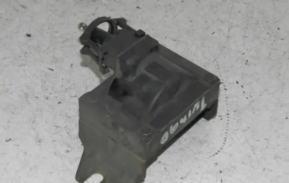 Renault Twingo I High voltage ignition coil 7700749450