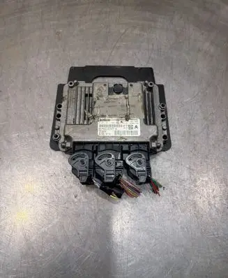 Citroen C4 I Engine control unit/module 0281011966 EDC16C34 9662670780
