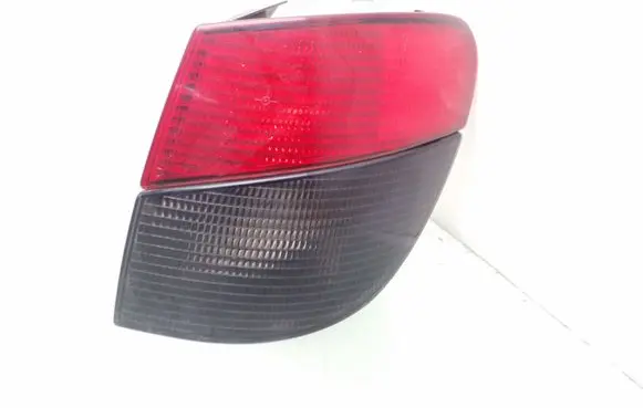 Peugeot 406 Rear/tail lights 45503