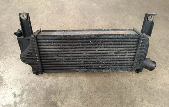 Nissan Navara D40 Intercooler radiator 