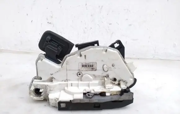 Skoda Superb B8 (3V) Front door lock 6V2837016